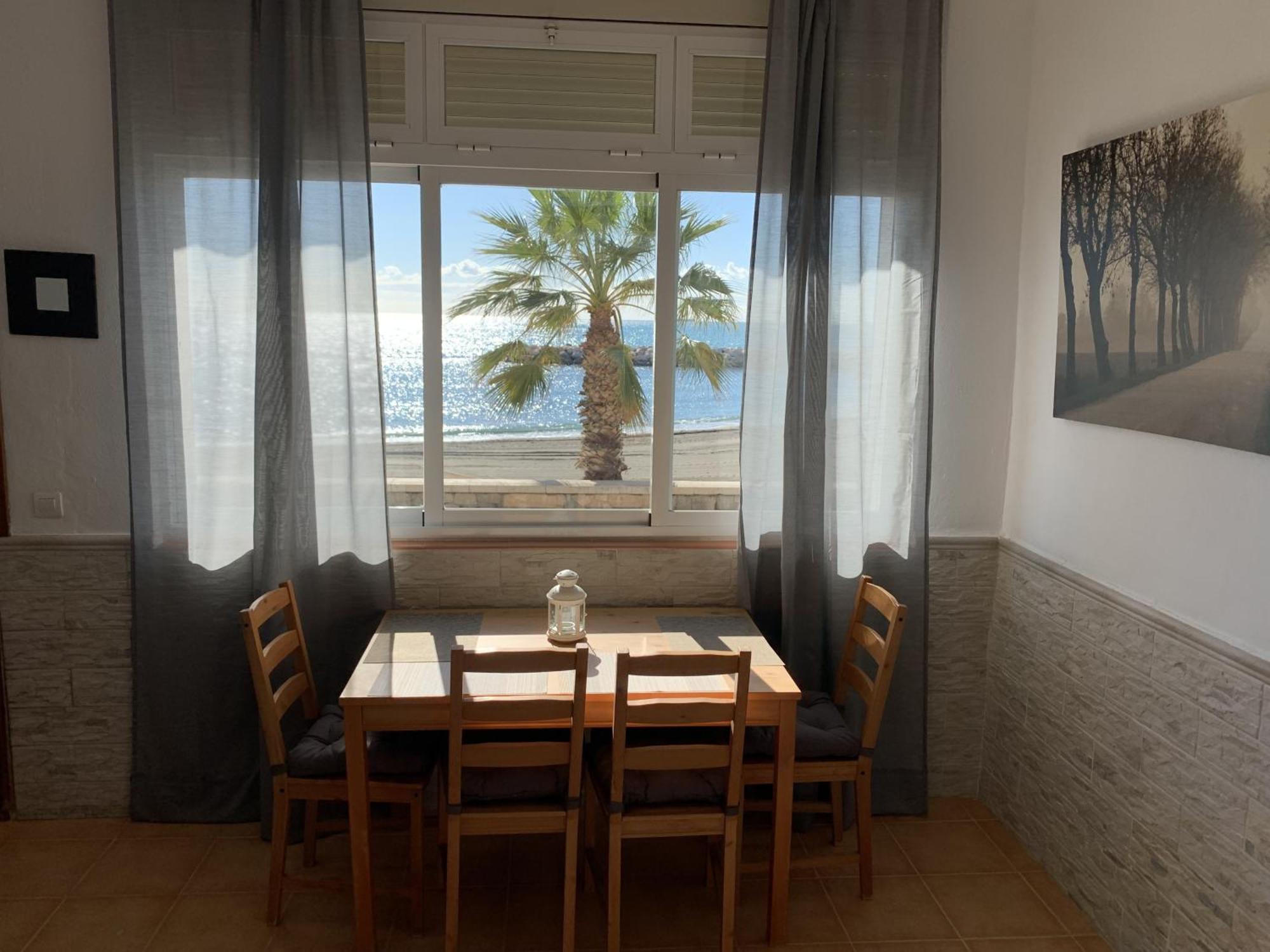 Apartamento frente al Mar - Pedregalejo Málaga Exterior foto