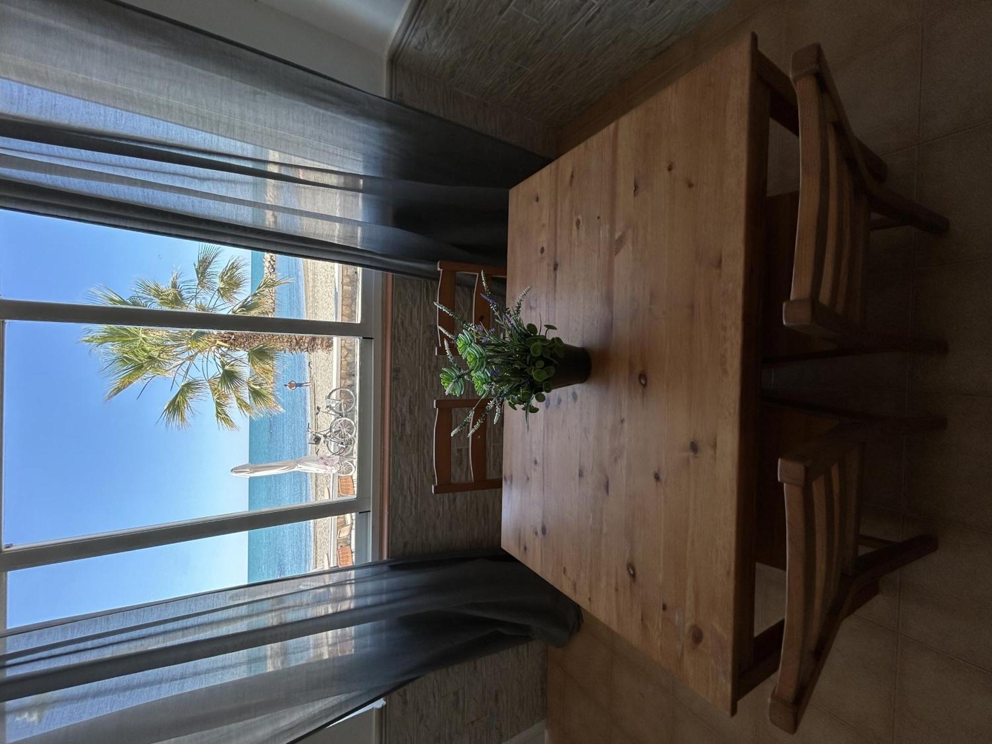 Apartamento frente al Mar - Pedregalejo Málaga Exterior foto